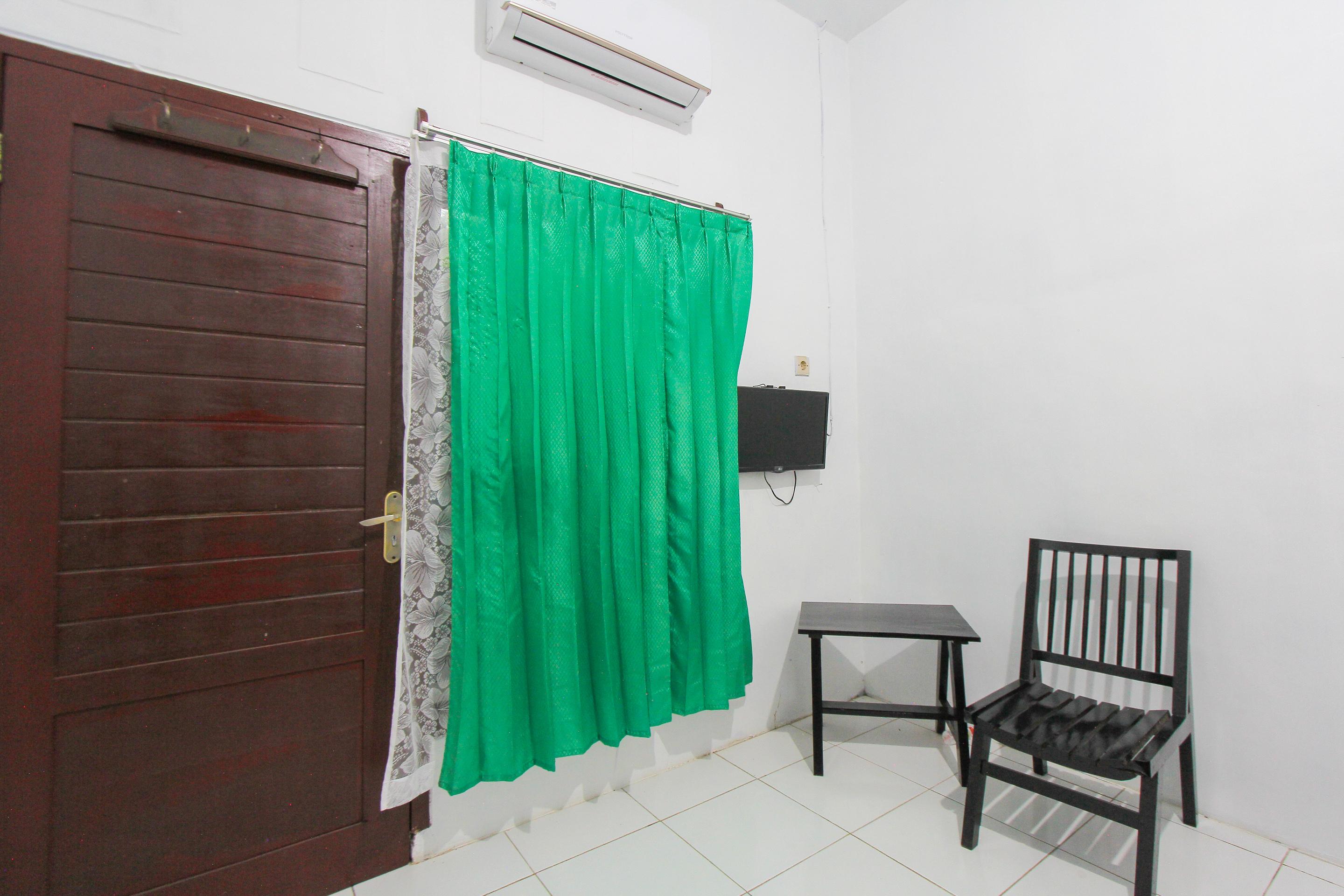 Hotel Oyo 2042 Zam Zam Family Syariah Ketapang  Exterior foto
