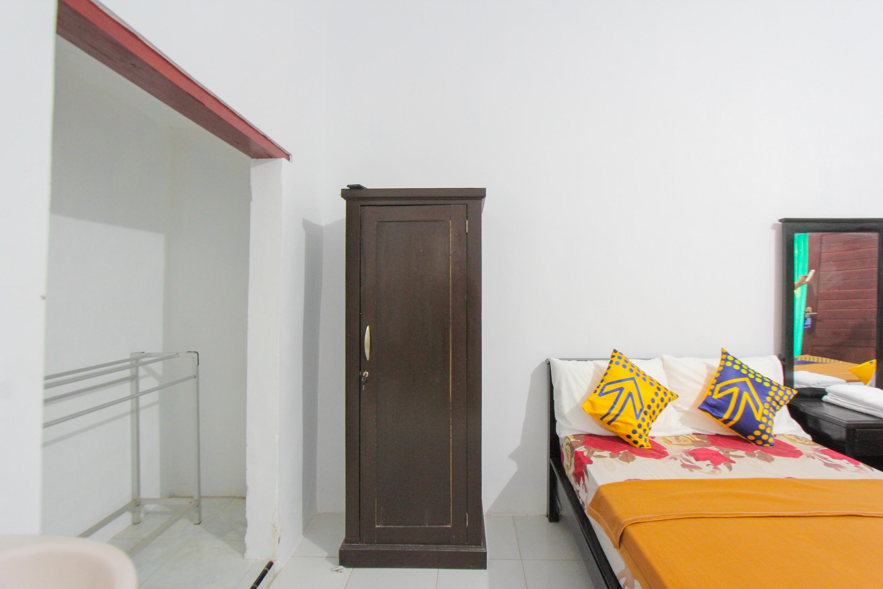 Hotel Oyo 2042 Zam Zam Family Syariah Ketapang  Exterior foto