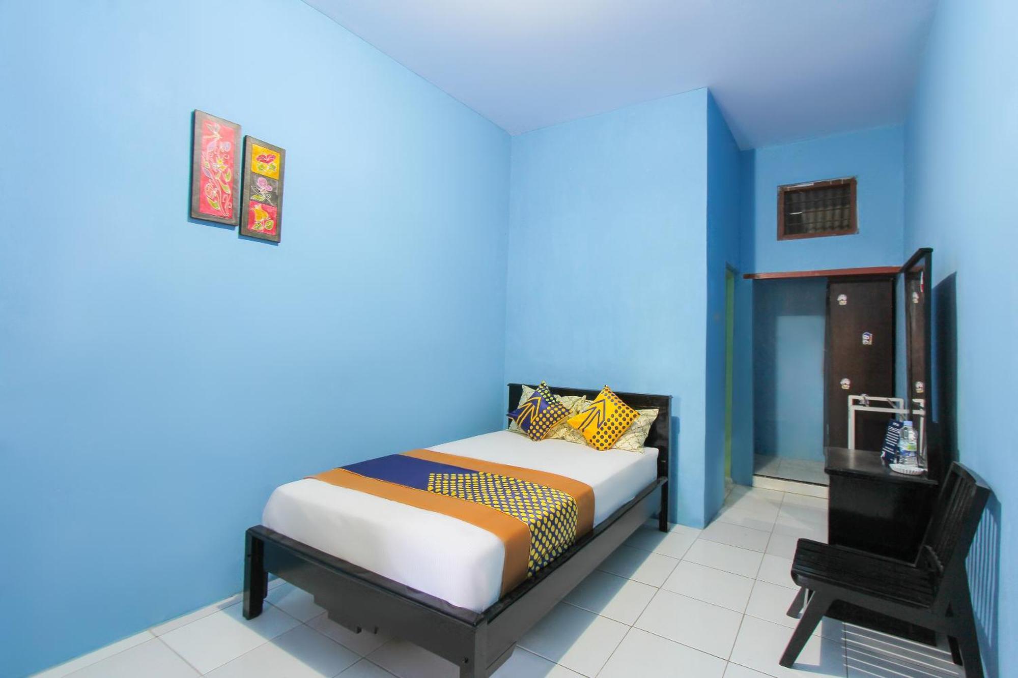 Hotel Oyo 2042 Zam Zam Family Syariah Ketapang  Exterior foto